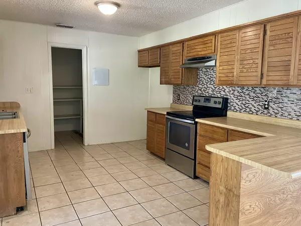 Alvord, TX 76225,606 Denver ST