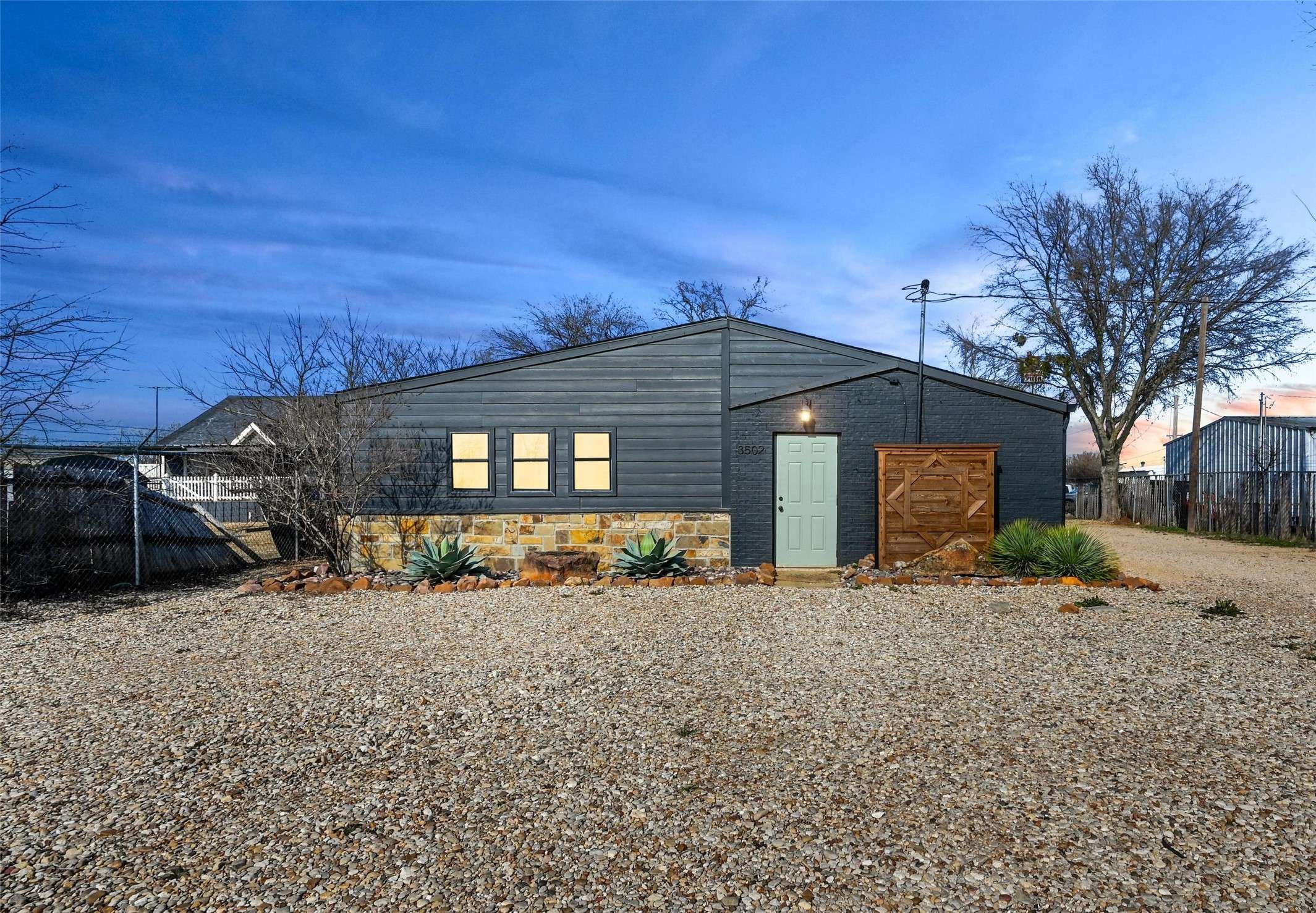 3502 County Road 920, Crowley, TX 76036