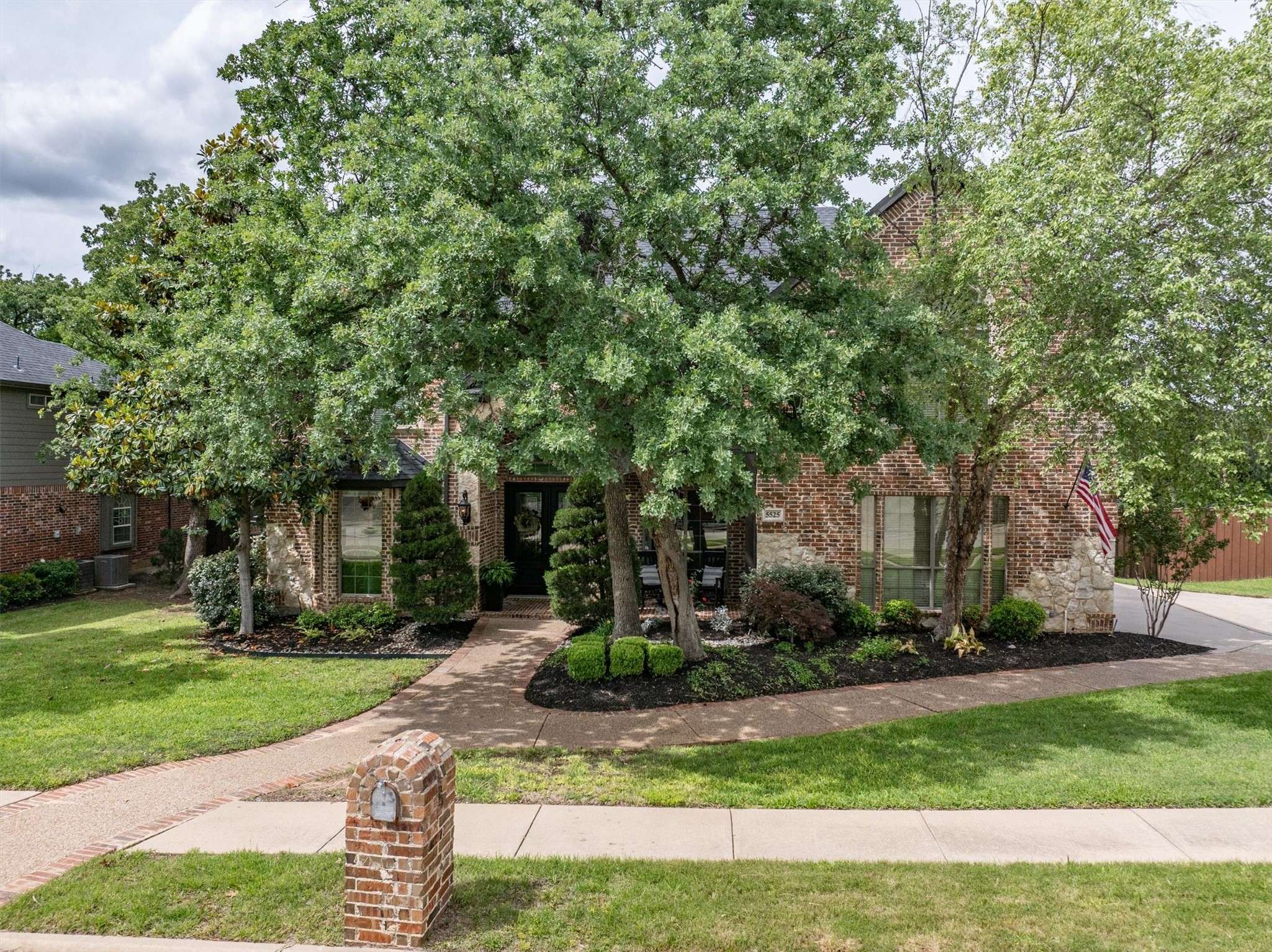 Fort Worth, TX 76244,5525 Yellow Birch DR