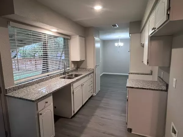 Watauga, TX 76148,5908 Richard DR