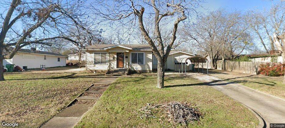 807 S Avenue I,  Clifton,  TX 76634