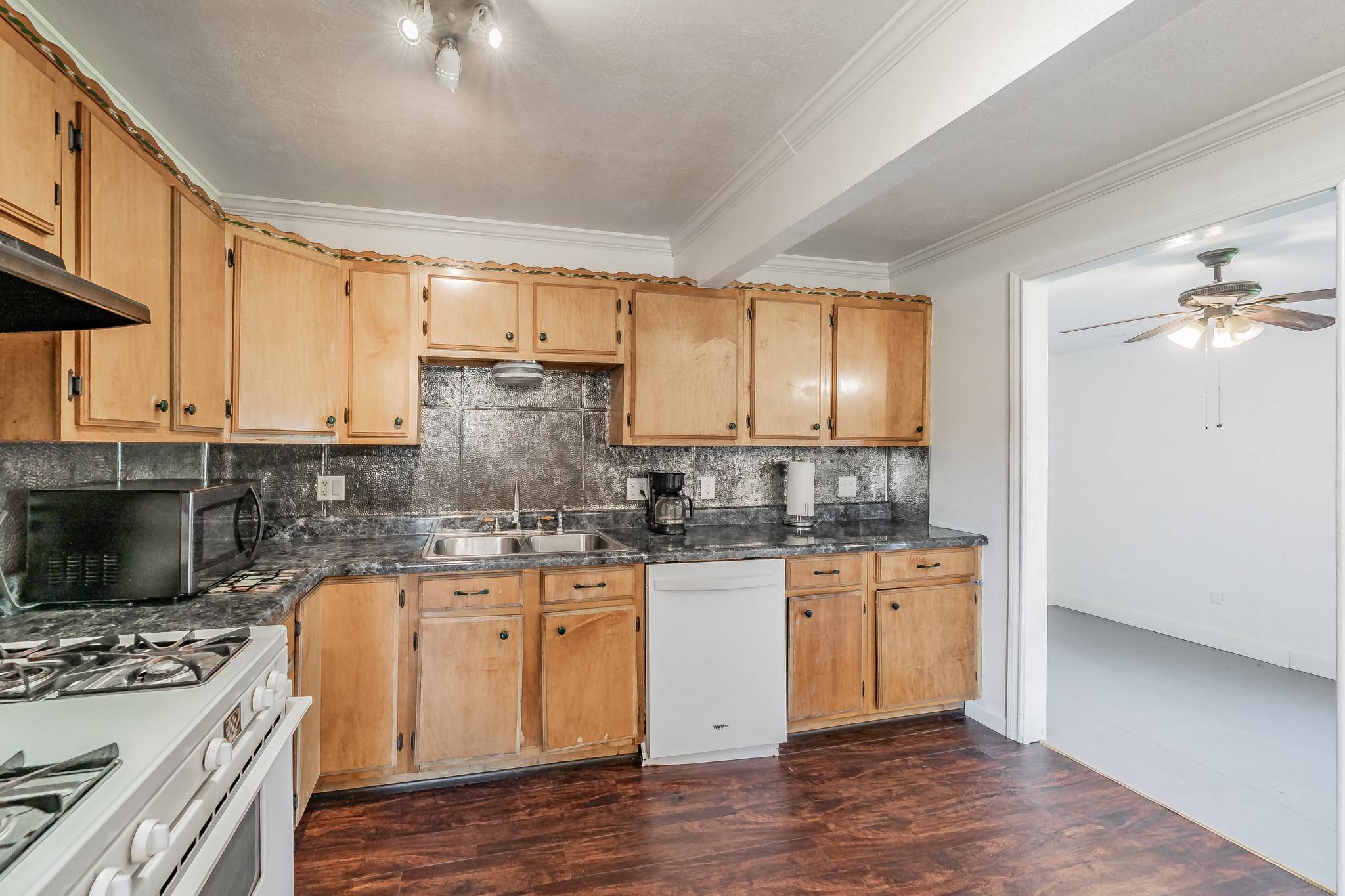 Seagoville, TX 75159,104 Bowers ST