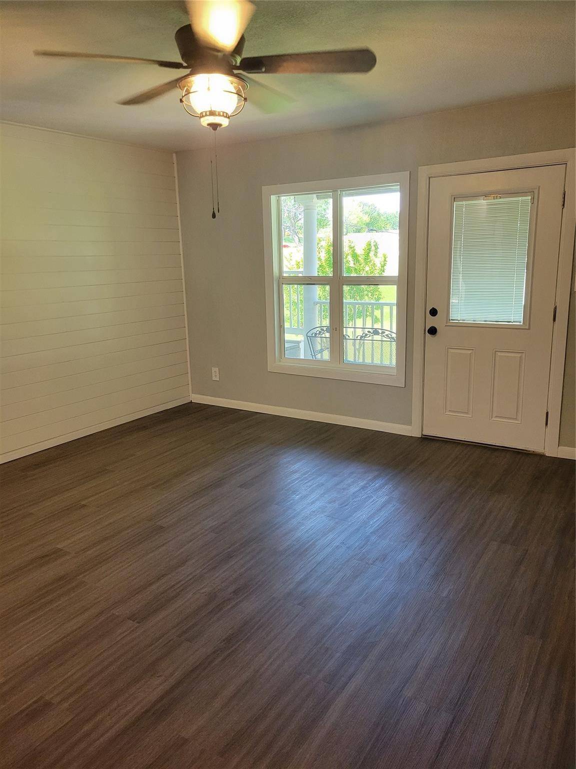 Runaway Bay, TX 76426,81 Runaway Bay DR #221