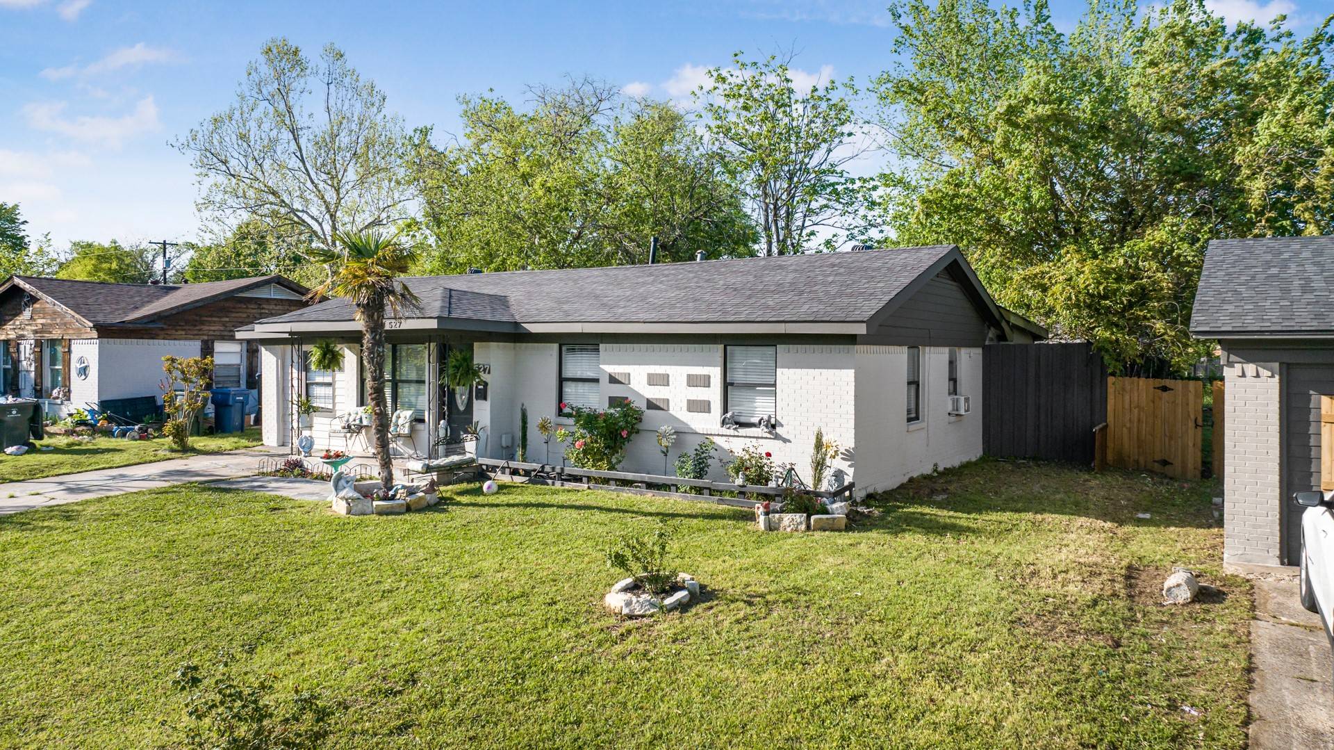 Garland, TX 75041,527 E Vista DR