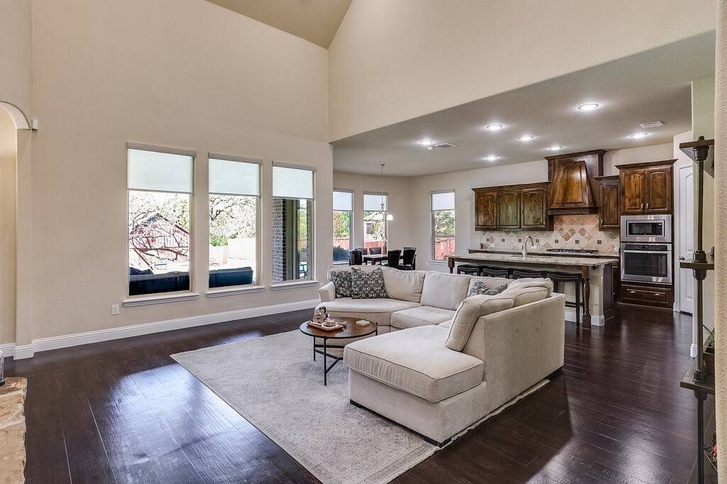 Mansfield, TX 76063,501 Pine Island CIR
