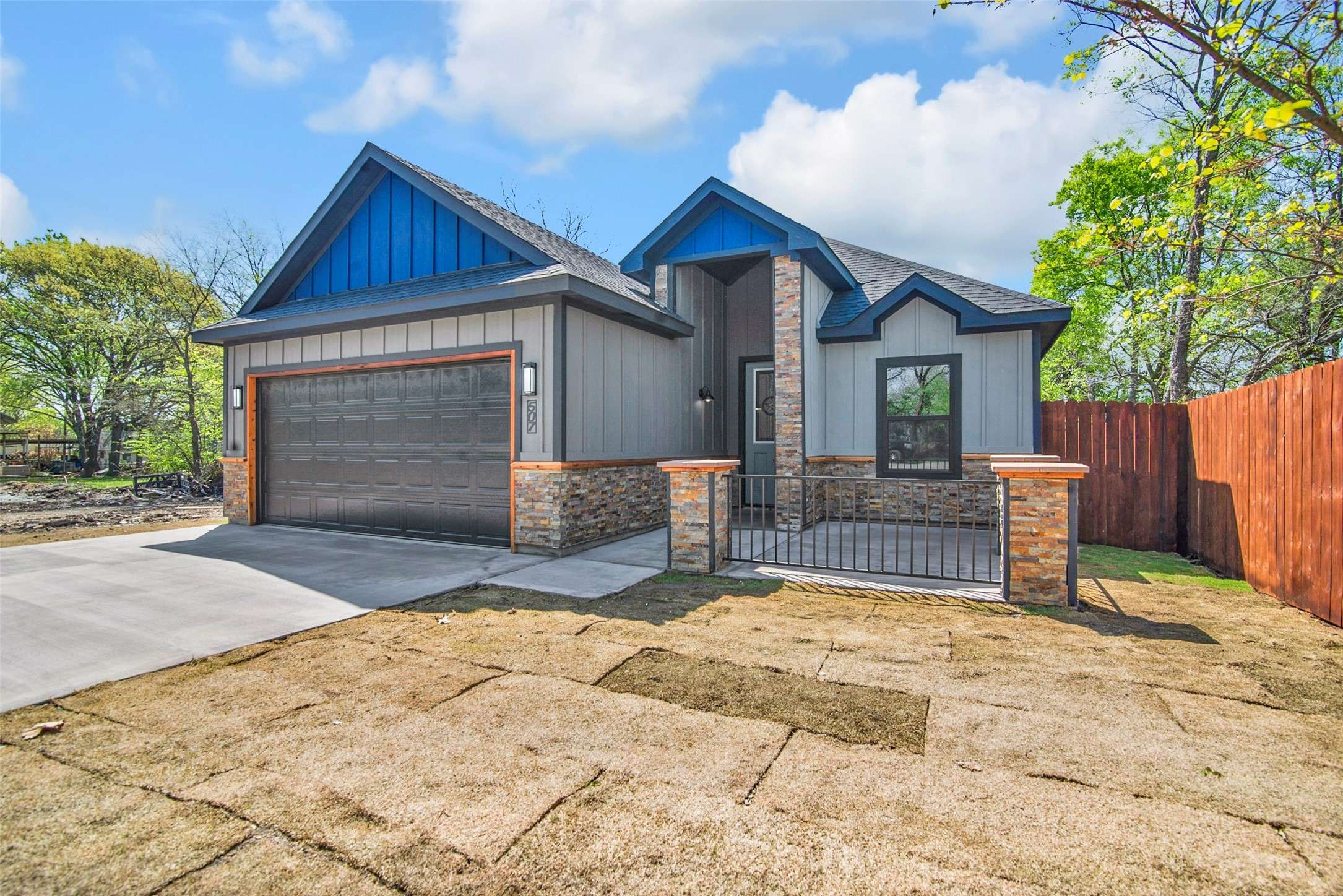 507 W Spruce ST, Whitewright, TX 75491