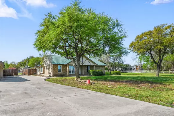 Wylie, TX 75098,300 Paul Wilson RD