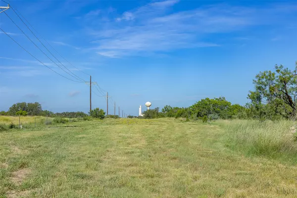 Brady, TX 76825,Tract 1 2050 W 17th ST
