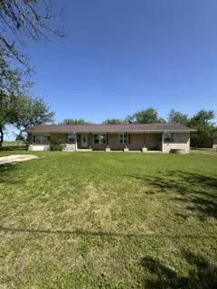 1081 Hoben RD, Nocona, TX 76255