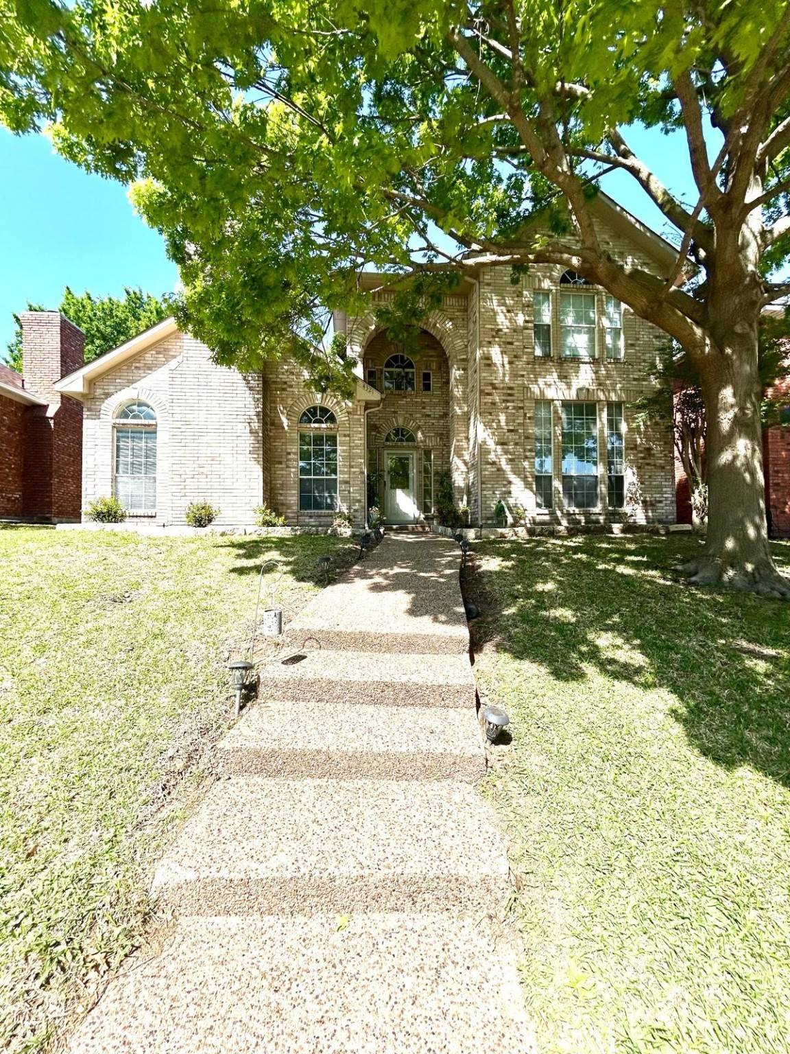 4321 Duck Pond LN, Rowlett, TX 75088