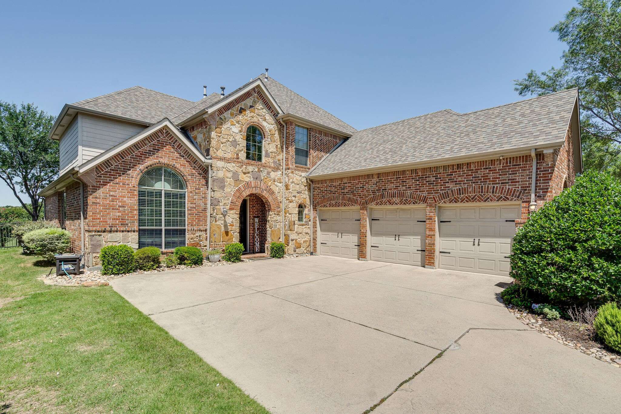 Lantana, TX 76226,1941 Meadows AVE