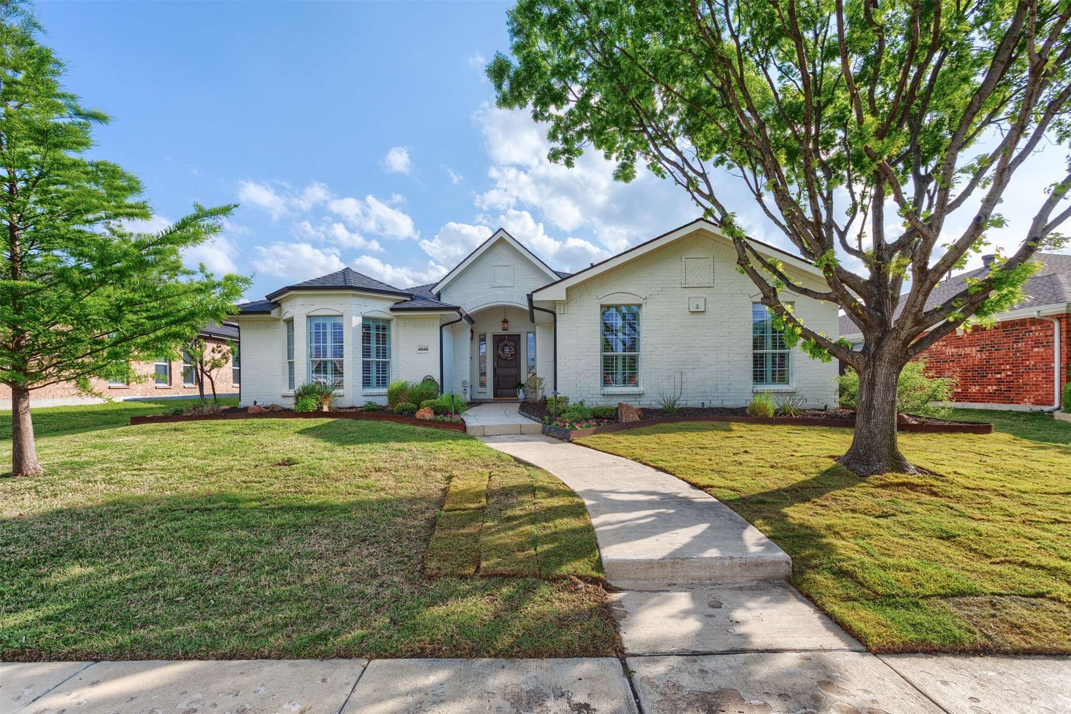 4045 Sun King LN, Frisco, TX 75033