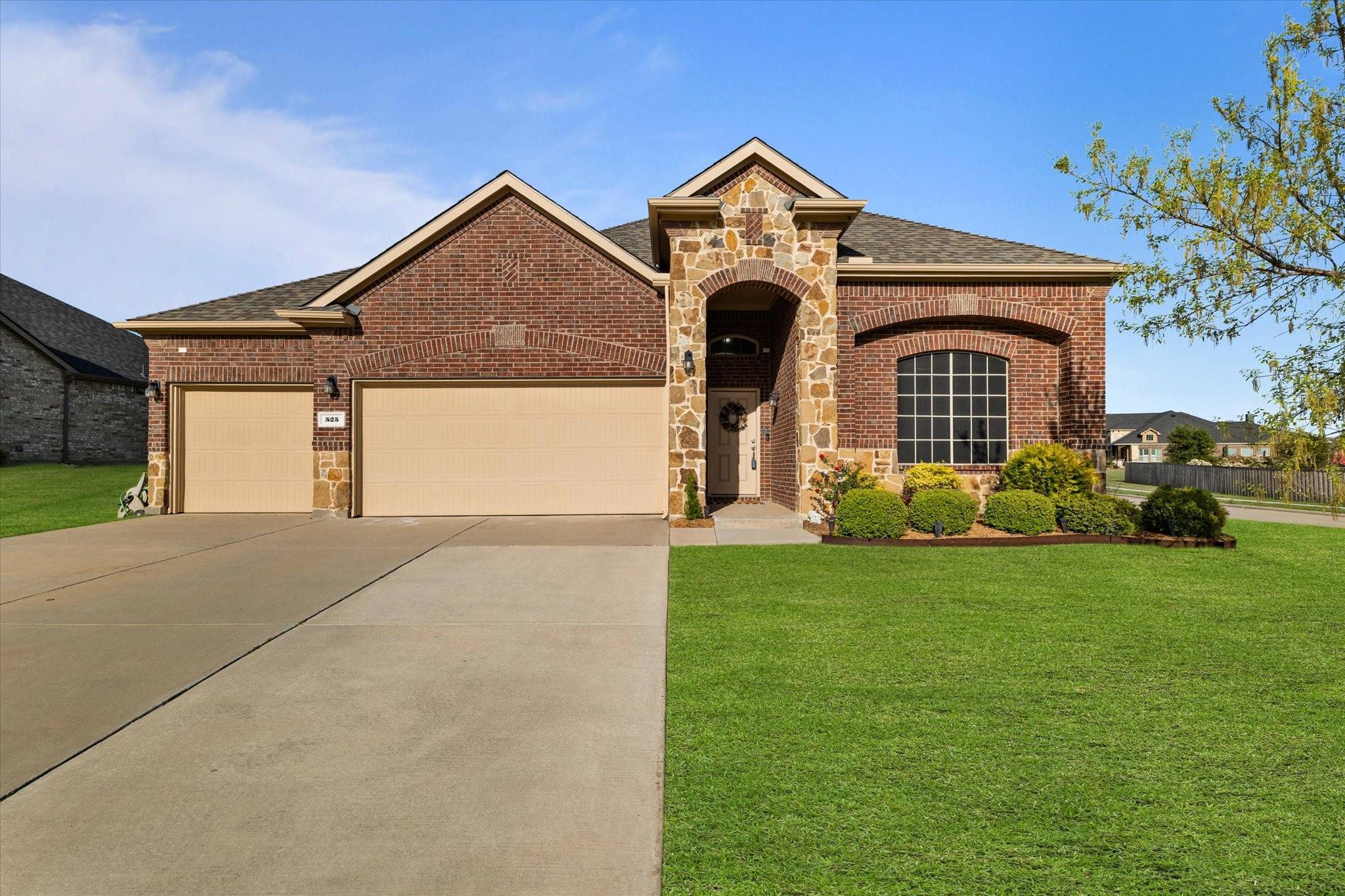 525 Northwood DR, Oak Point, TX 75068
