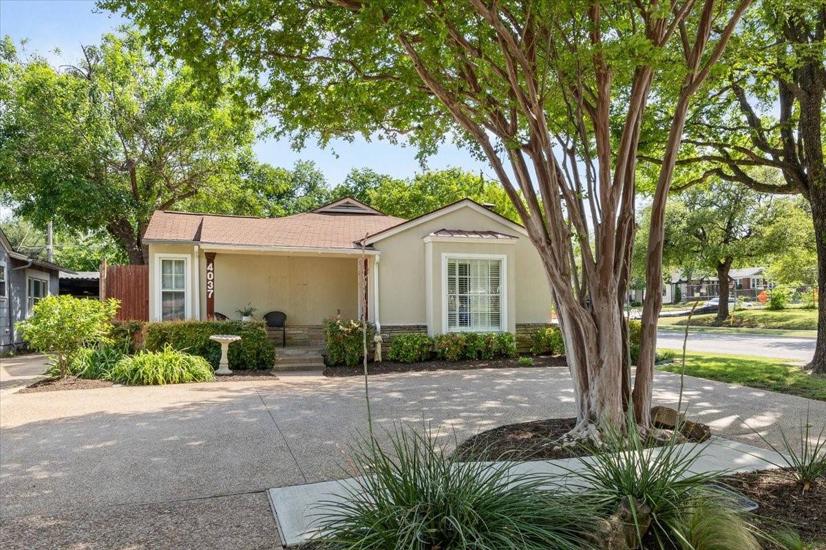 4037 Collinwood AVE, Fort Worth, TX 76107