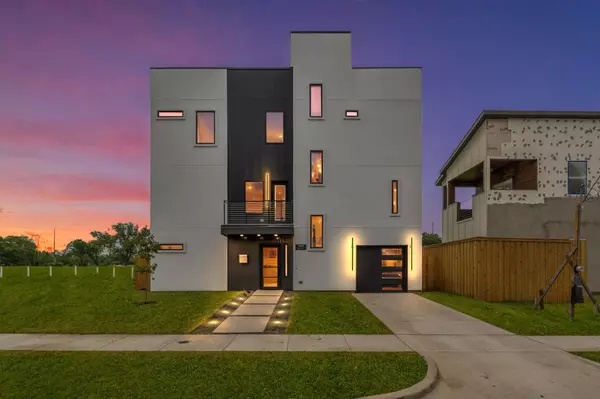 1926 Pueblo ST, Dallas, TX 75212