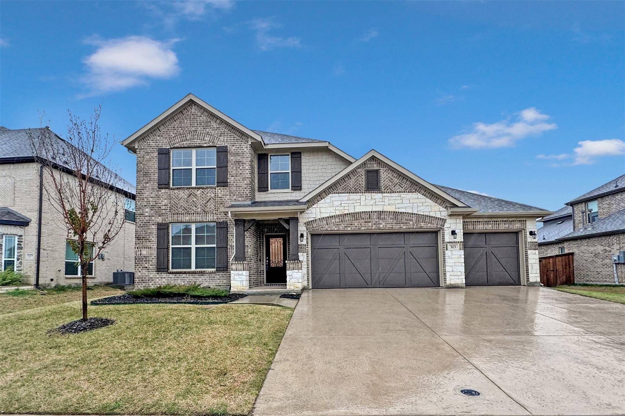 303 Winding Creek LN, Anna, TX 75409