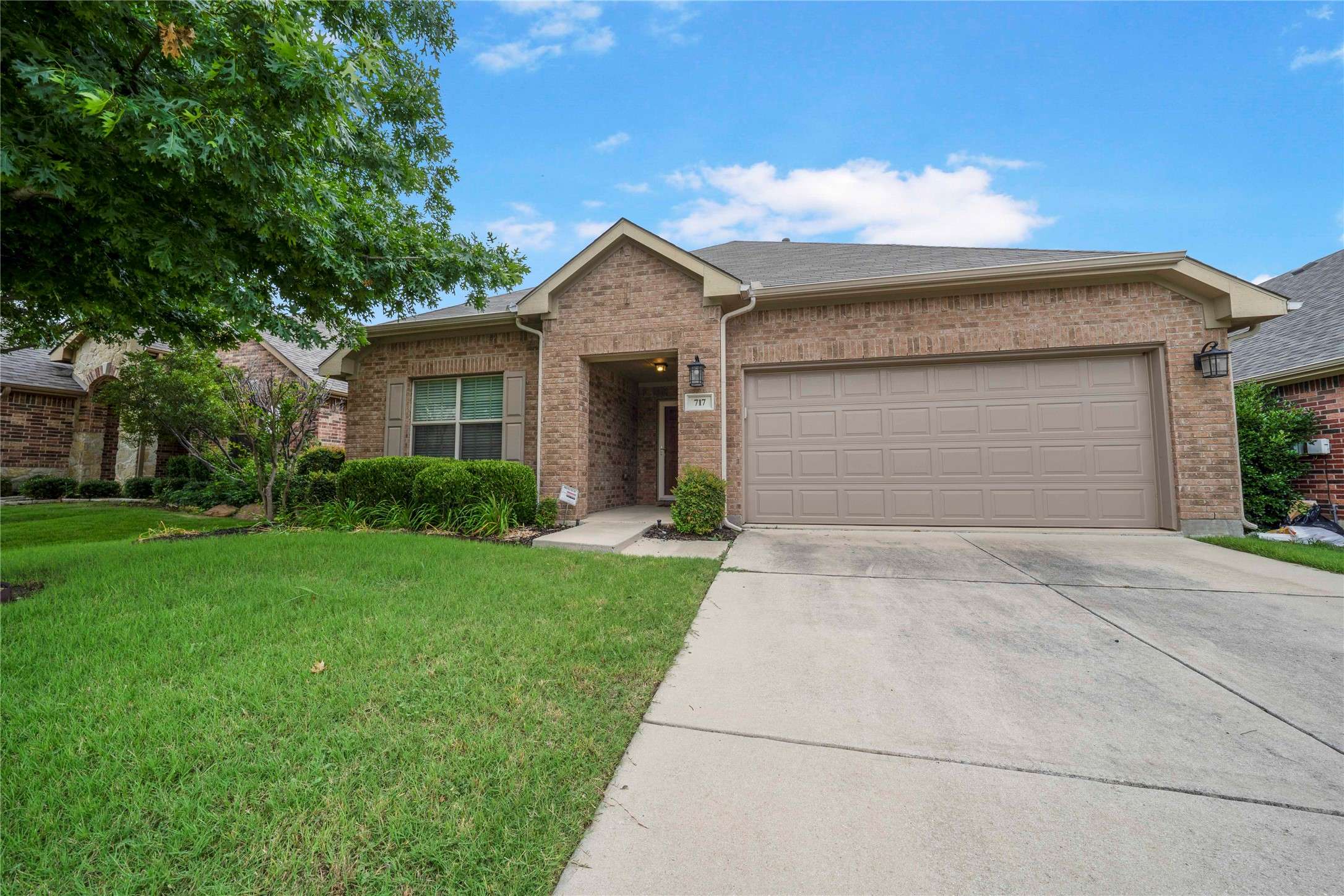 717 Hawk Valley DR, Little Elm, TX 75068