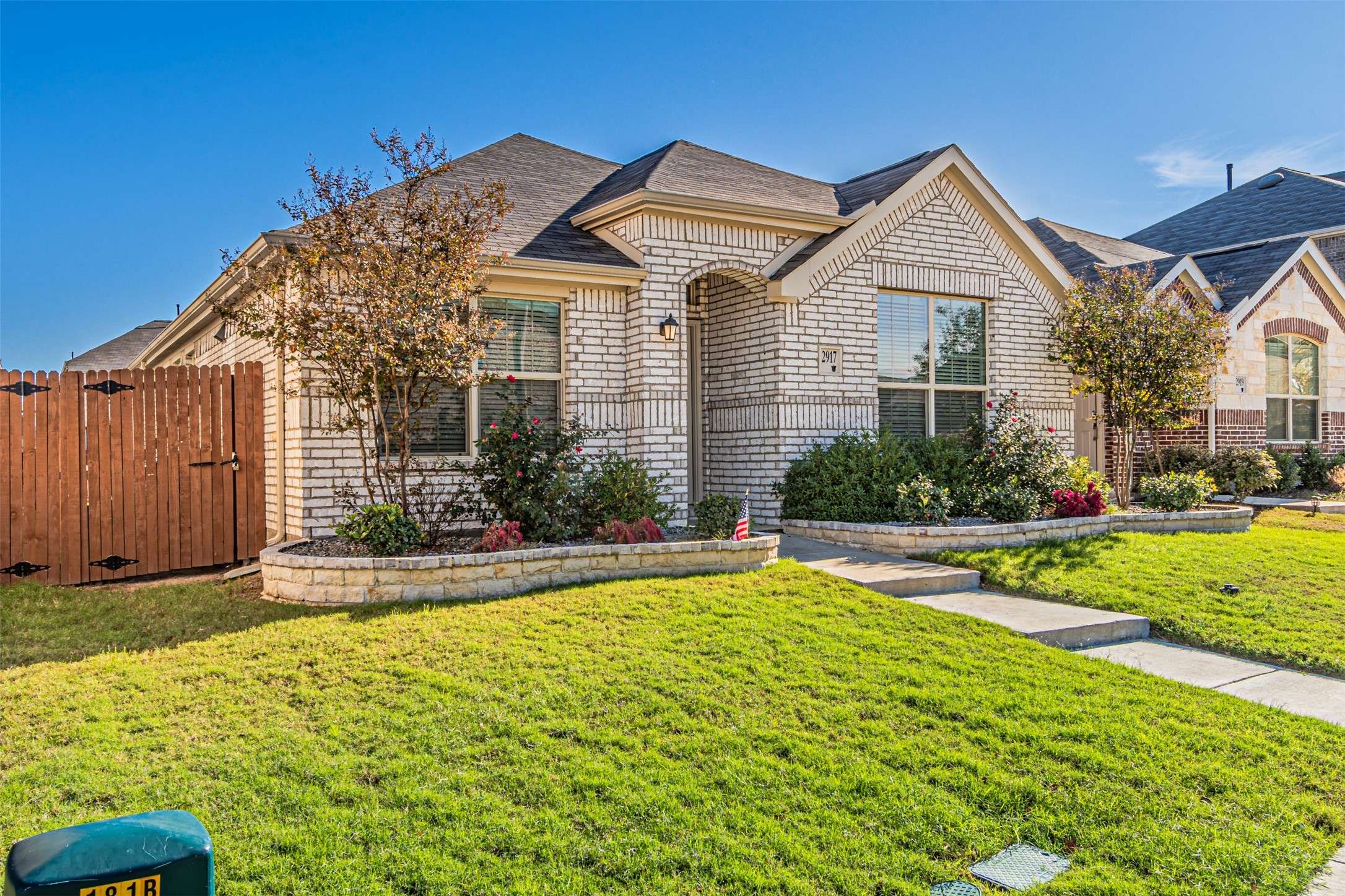 Forney, TX 75126,2917 Meadowlands DR