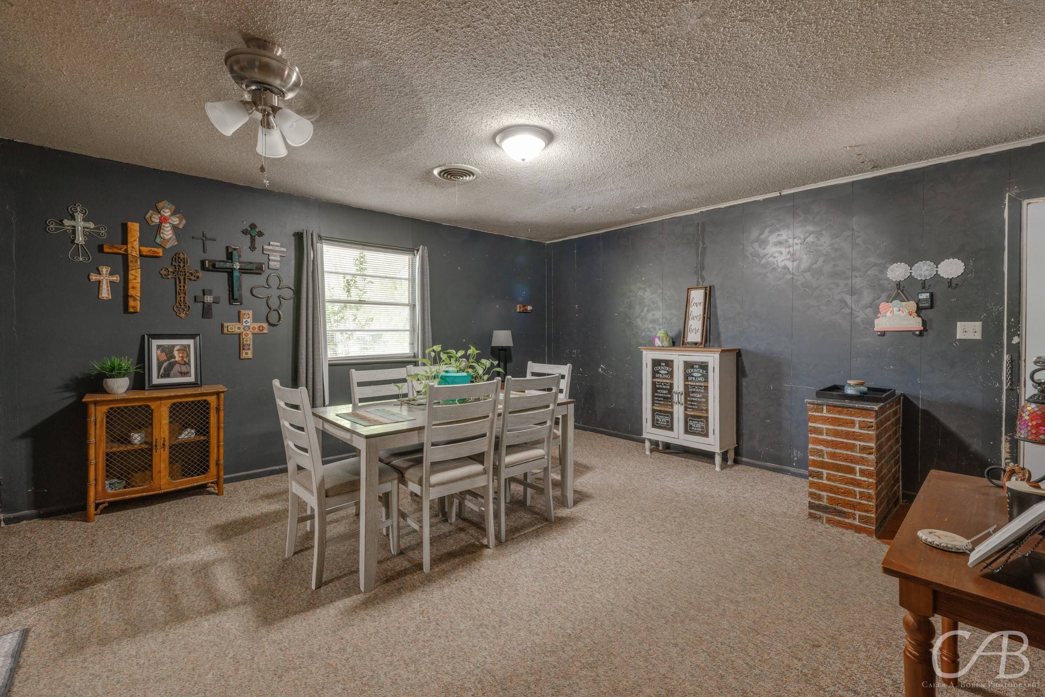 Lawn, TX 79530,489 Main ST