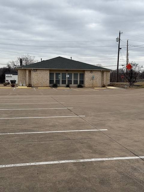 201 N Broadway ST, Joshua, TX 76058