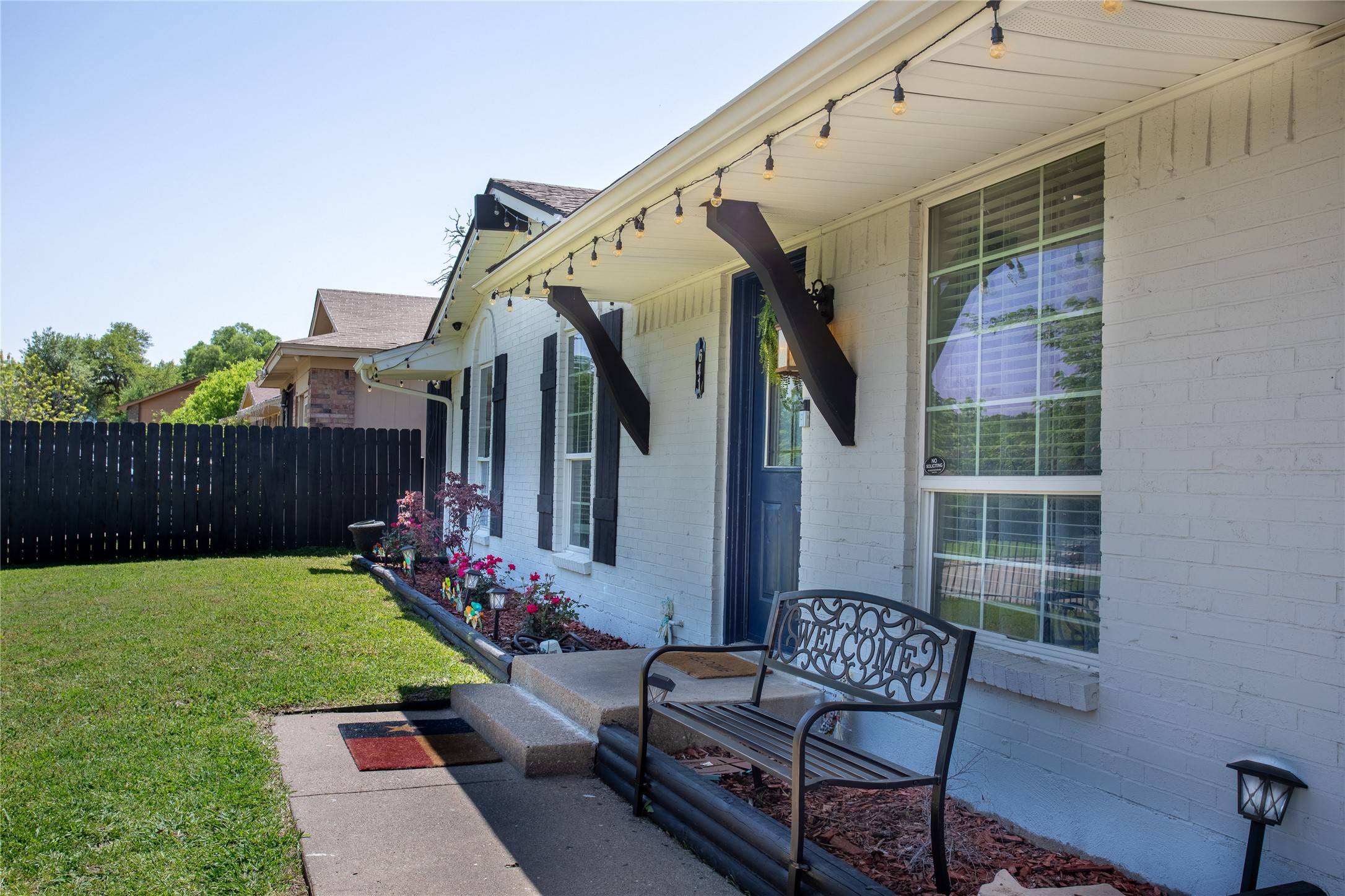 Dallas, TX 75211,641 Furlong DR