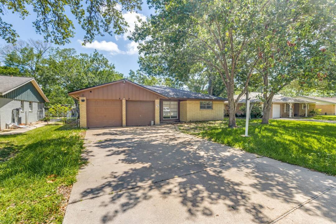 406 Vance ST, League City, TX 77573