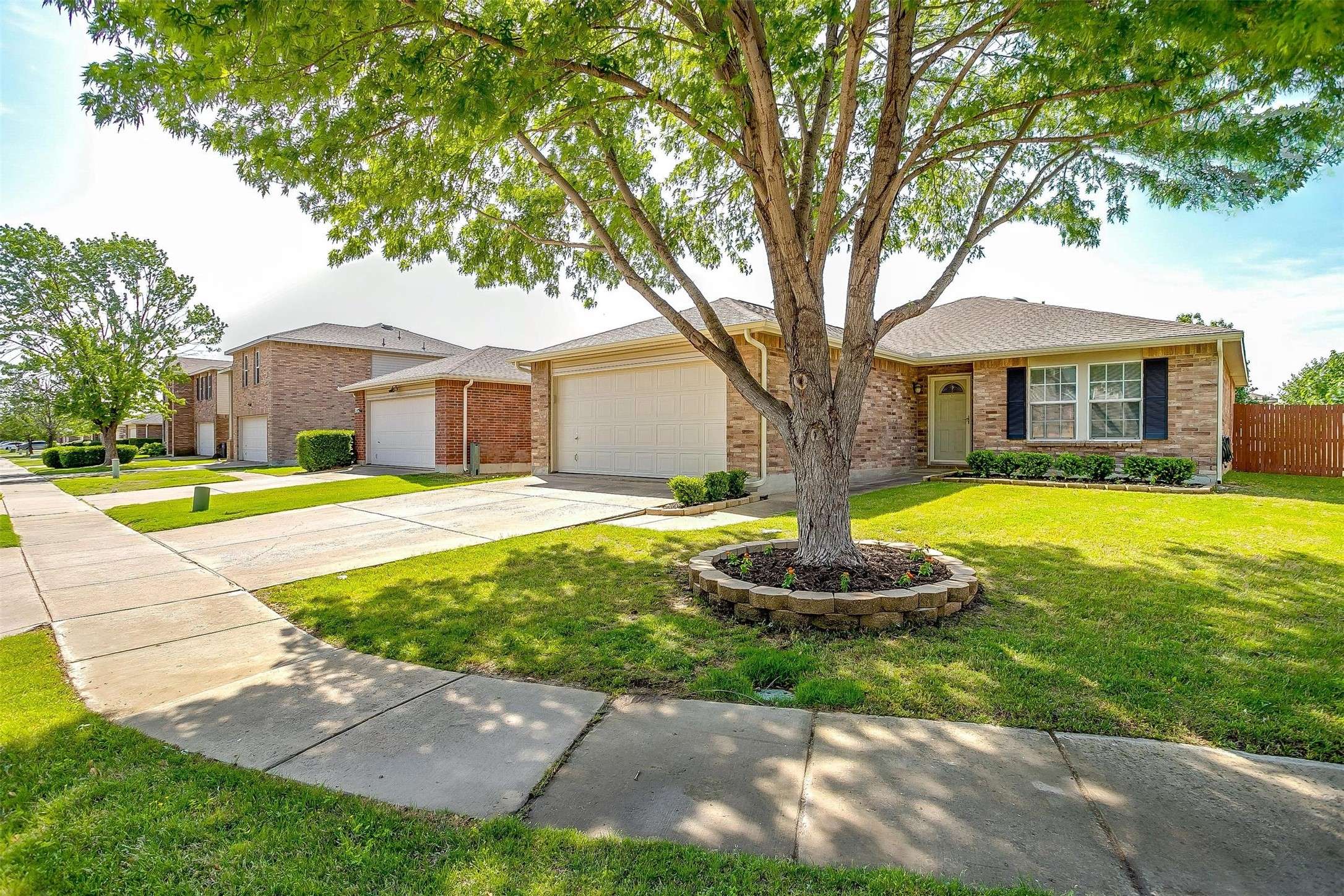 5349 Lava Rock DR, Fort Worth, TX 76179