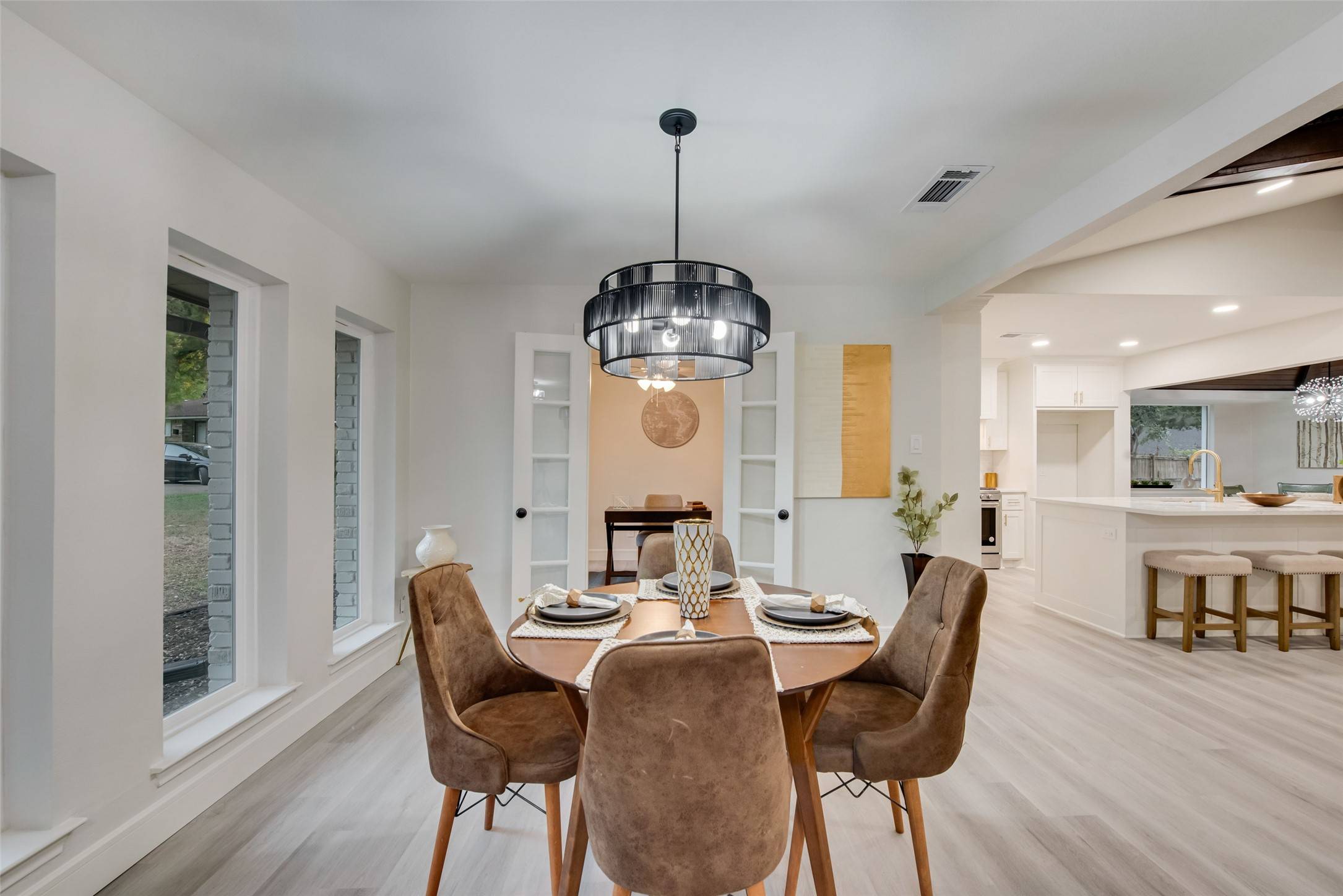 Dallas, TX 75232,5925 Forest Haven TRL