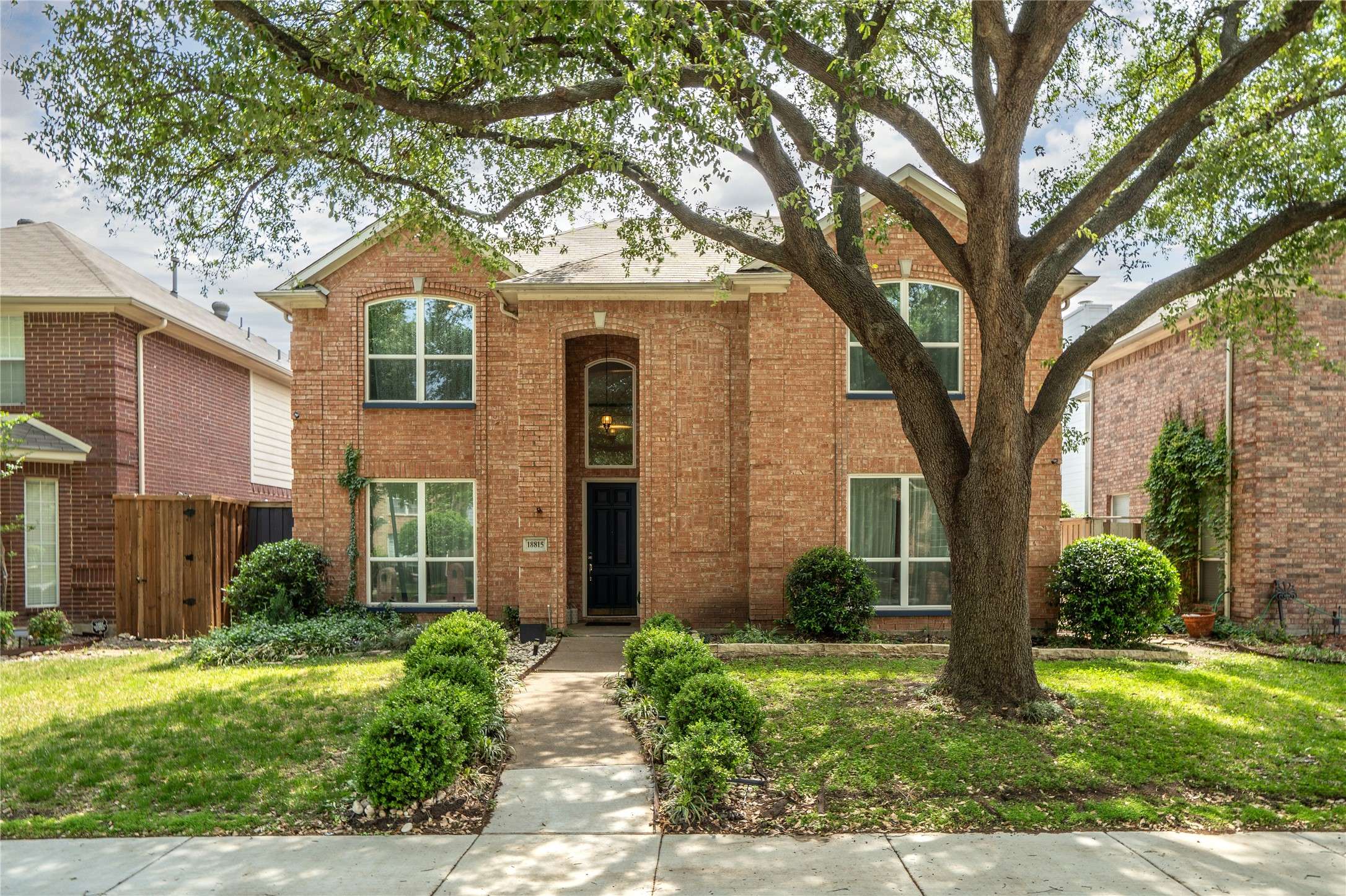 18815 Park Grove LN, Dallas, TX 75287