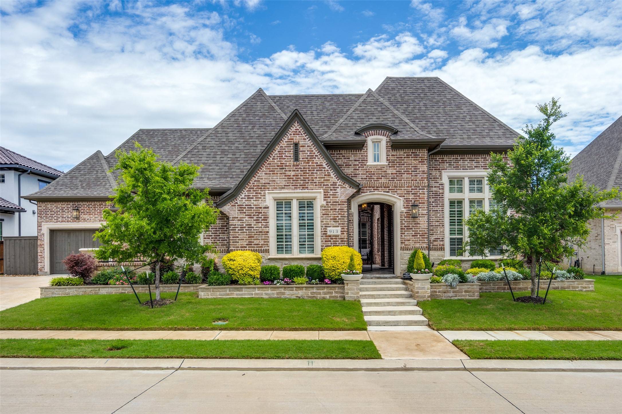 913 Leonard LN, Allen, TX 75013