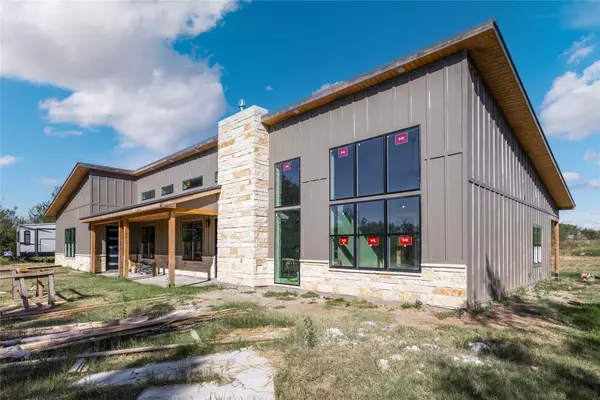 251 Morning Dove LN, Early, TX 76802