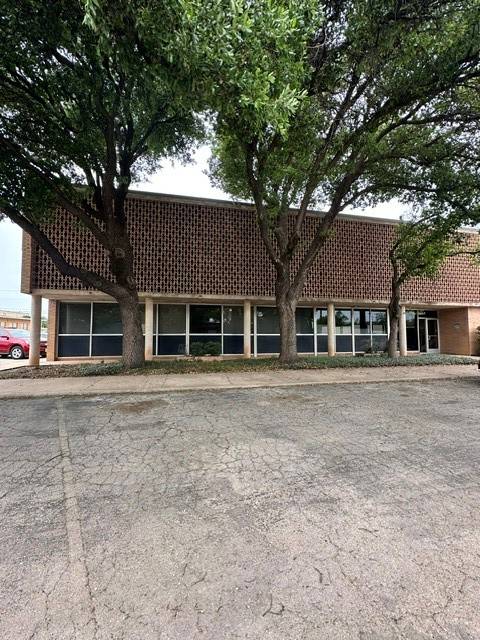 310 N Willis ST #225, Abilene, TX 79603