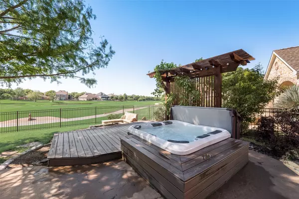 Lantana, TX 76226,1371 Meadows AVE