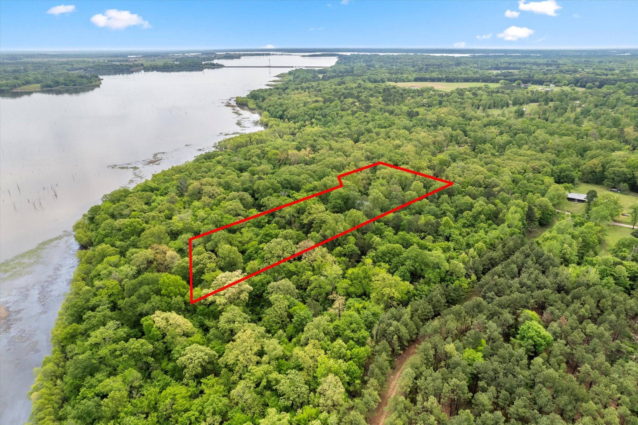 1614 County Road 2600, Mount Pleasant, TX 75455