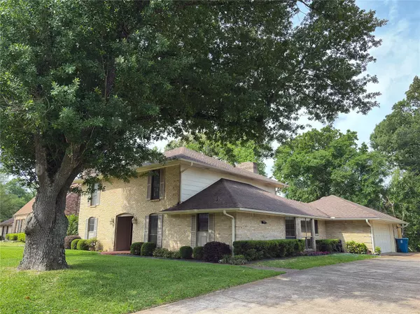 802 Circle DR, Winnsboro, TX 75494