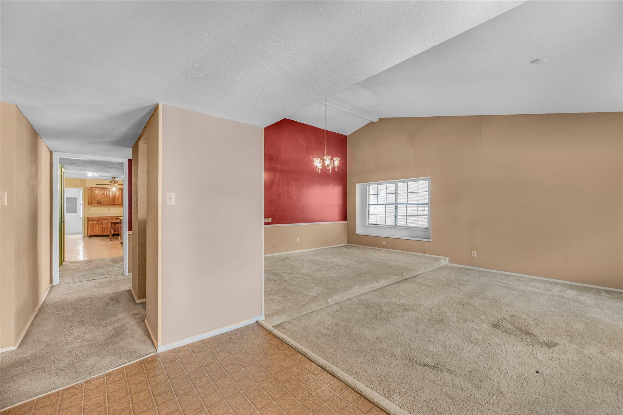 Grand Prairie, TX 75052,634 Chestnut DR