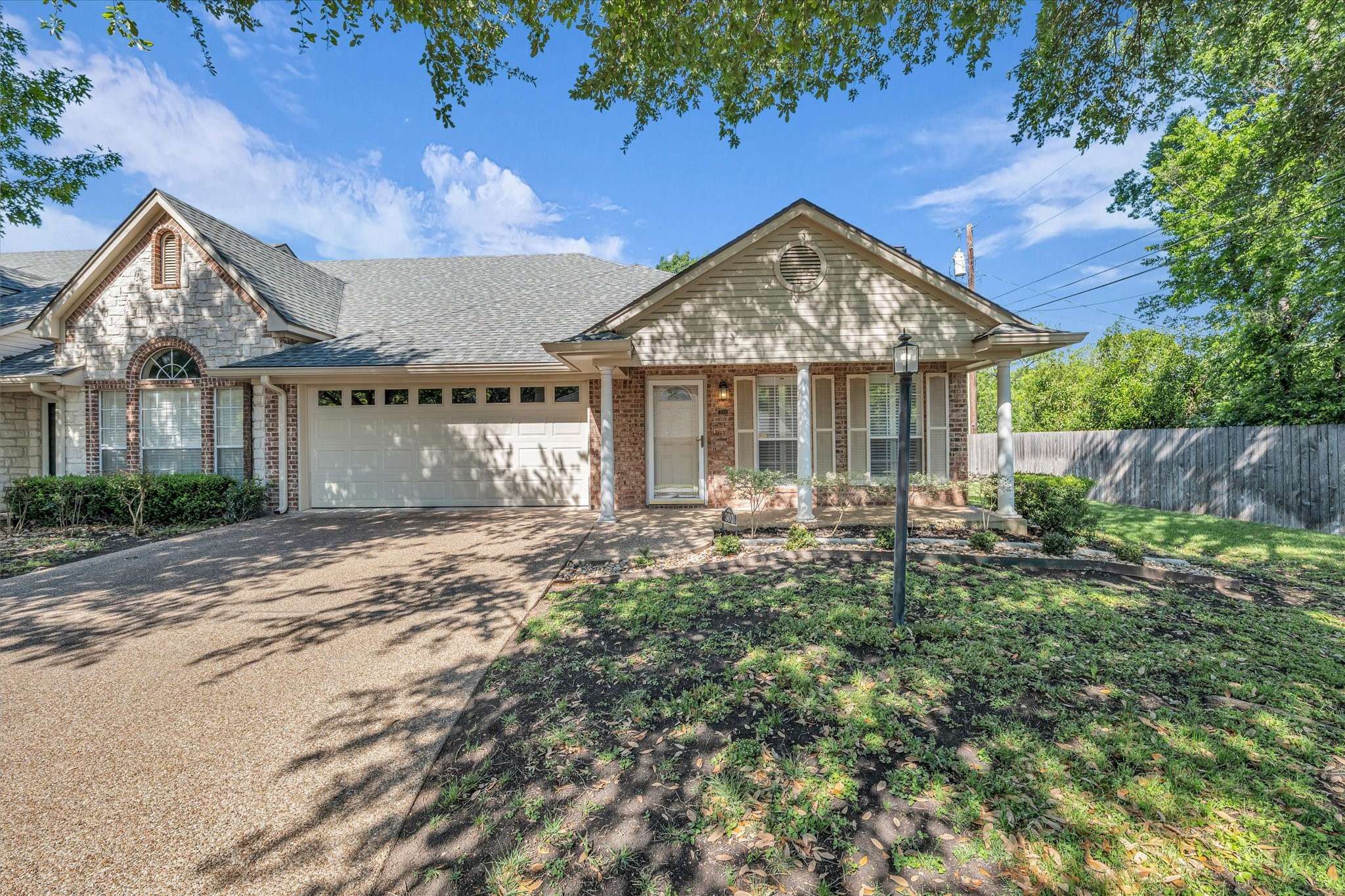 300 Pecan Village CIR, Waco, TX 76710