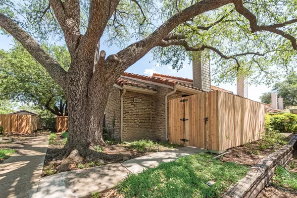 861 Dublin DR #1, Richardson, TX 75080
