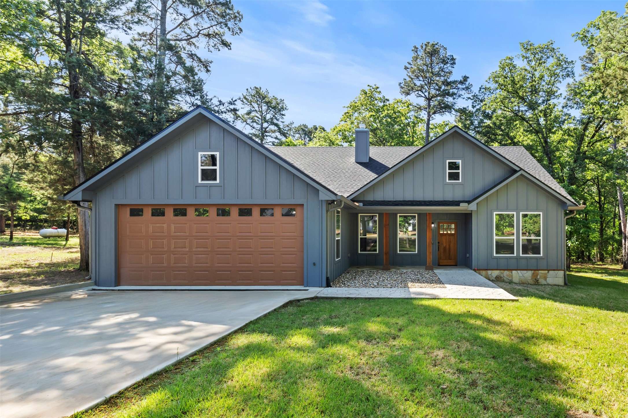 504 Kings Country Blvd BLVD, Scroggins, TX 75480