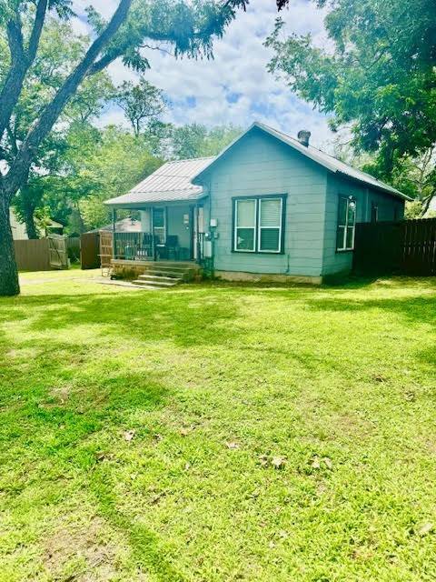 Weatherford, TX 76086,715 W Ball ST