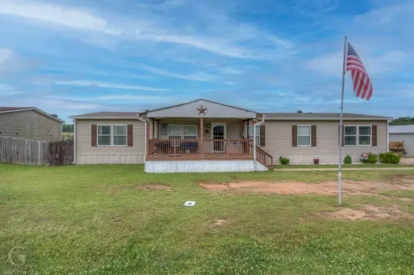 Princeton, LA 71067,606 Black Scoter DR
