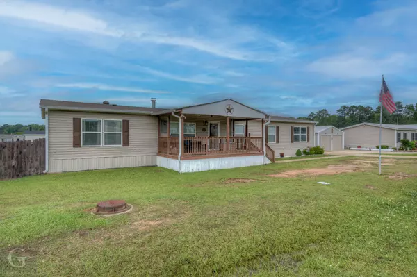 Princeton, LA 71067,606 Black Scoter DR