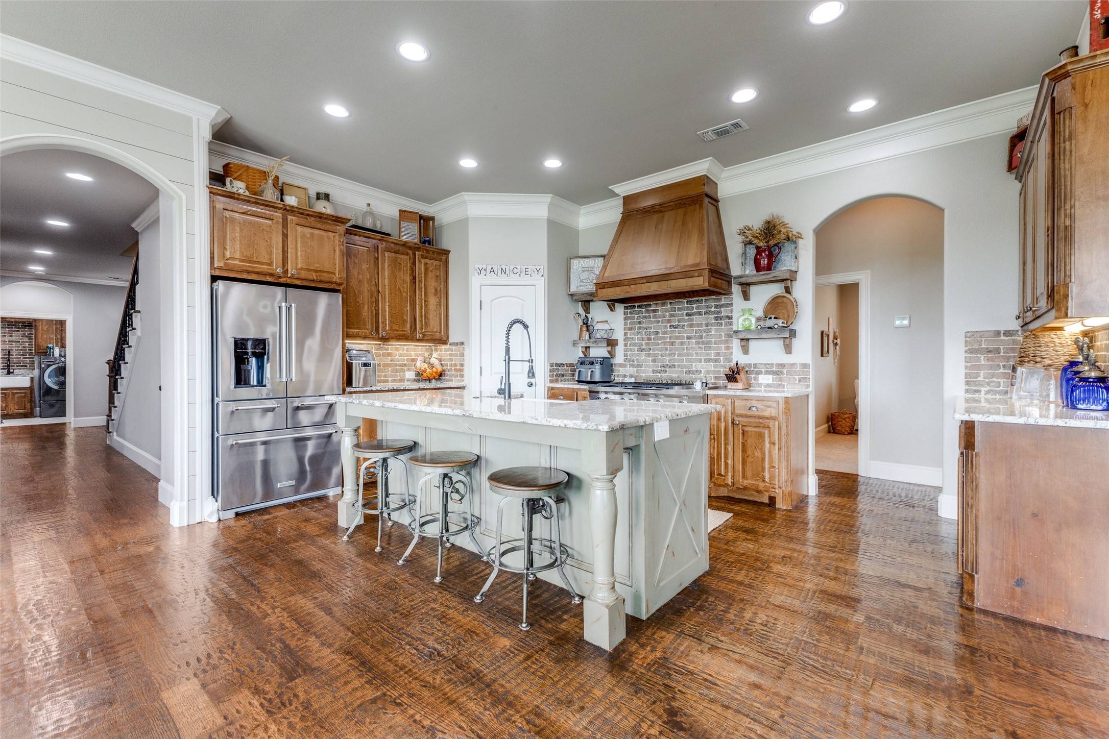 Van Alstyne, TX 75495,300 Judd RD