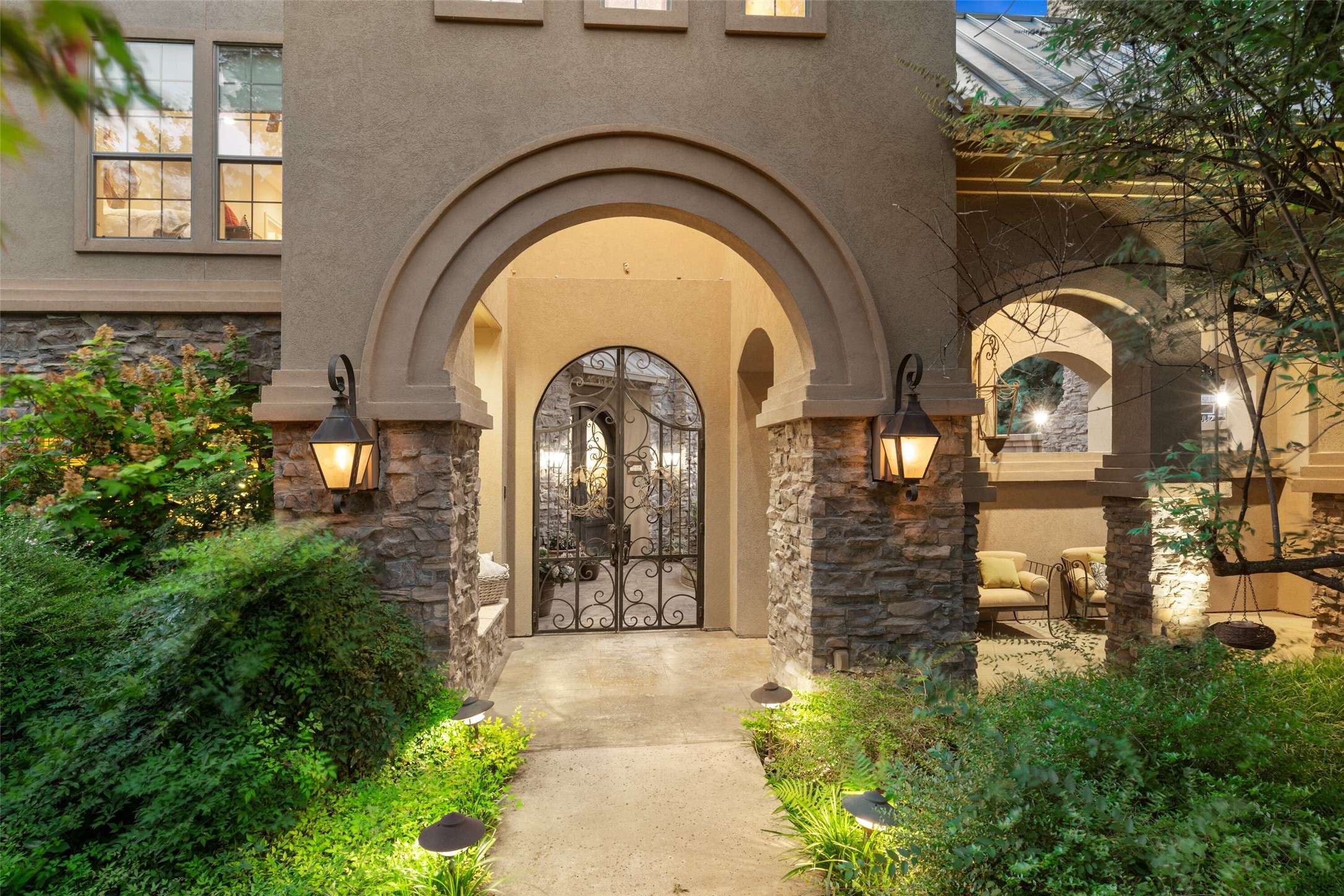 Cedar Hill, TX 75104,827 Bluff Ridge DR