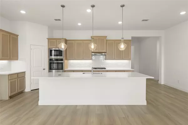 Lavon, TX 75166,317 Misty Meadow LN