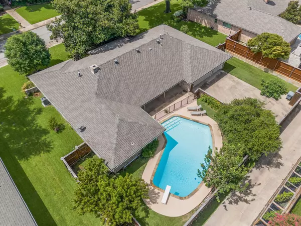 7215 Hillwood LN, Dallas, TX 75248