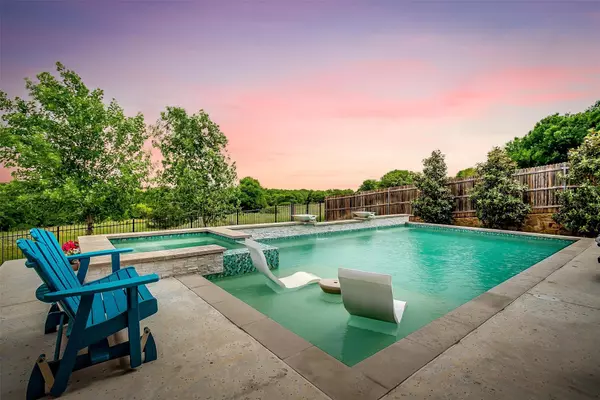 539 Point Vista DR, Aledo, TX 76008
