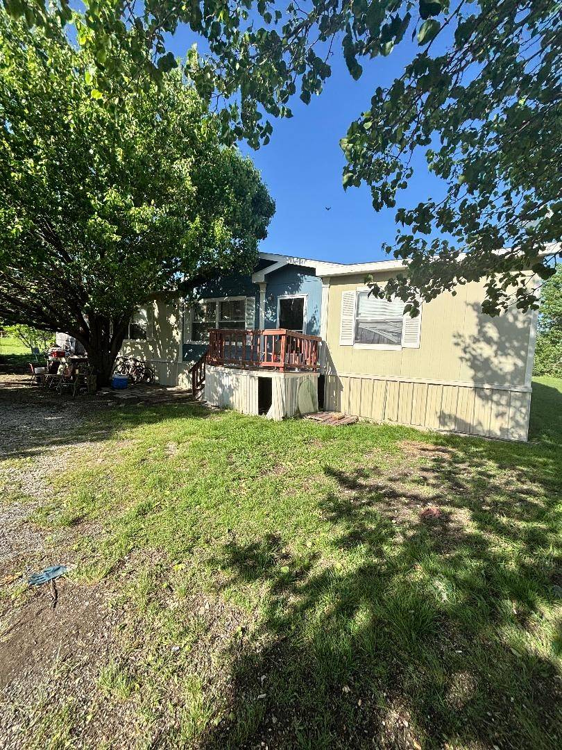 3400 Raindrop DR, Alvarado, TX 76009