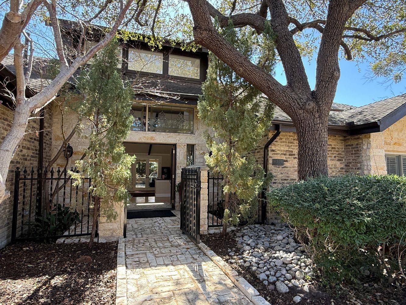 5336 Corinthian Bay DR, Plano, TX 75093