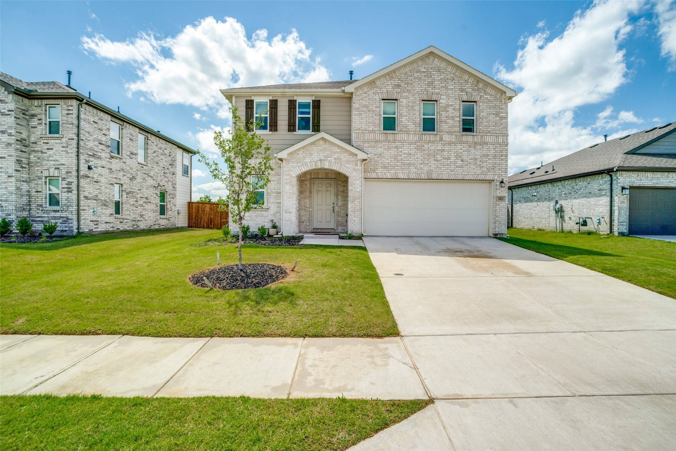382 Boroughbridge DR, Princeton, TX 75407